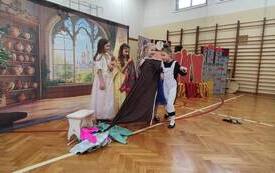 Galeria aktualności Koła teatralne "Wesołe Skrzaty". 4