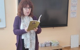 Galeria aktualności Spotkanie z poetką Urszulą Krajewską‑Szeligowską w klasach I e i II c 9