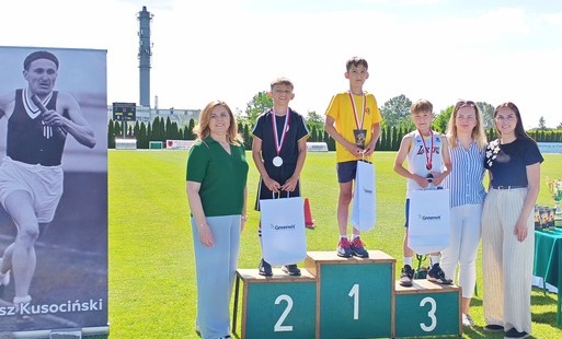 Zdjęcie do Sukcesy lekkoatletyczne naszej szkoły! Chłopcy mistrzami drużynowymi!
